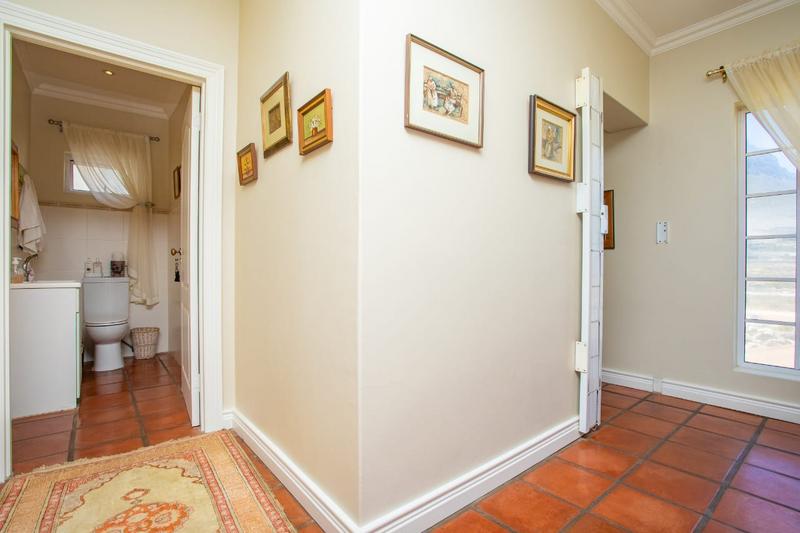 4 Bedroom Property for Sale in Bettys Bay Western Cape